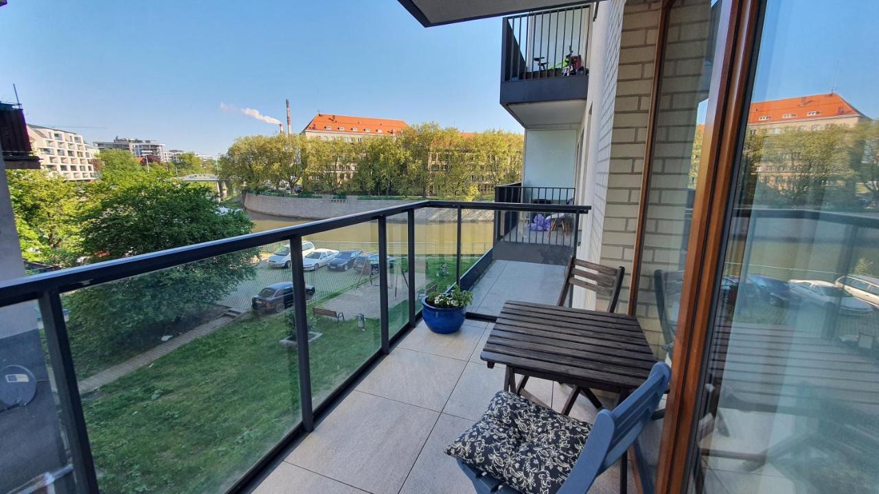 Apartament Midnight Blue Wroclaw Bagian luar foto