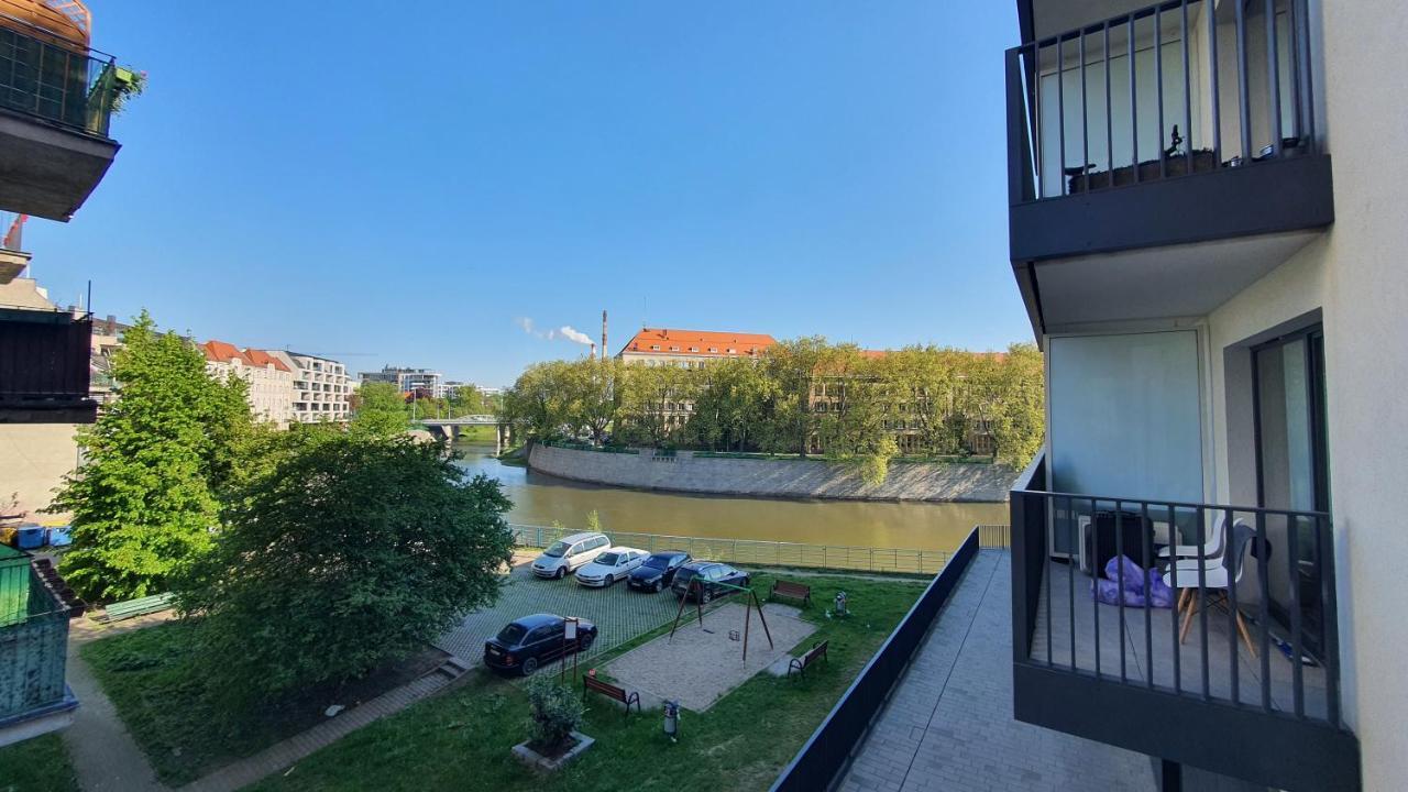 Apartament Midnight Blue Wroclaw Bagian luar foto
