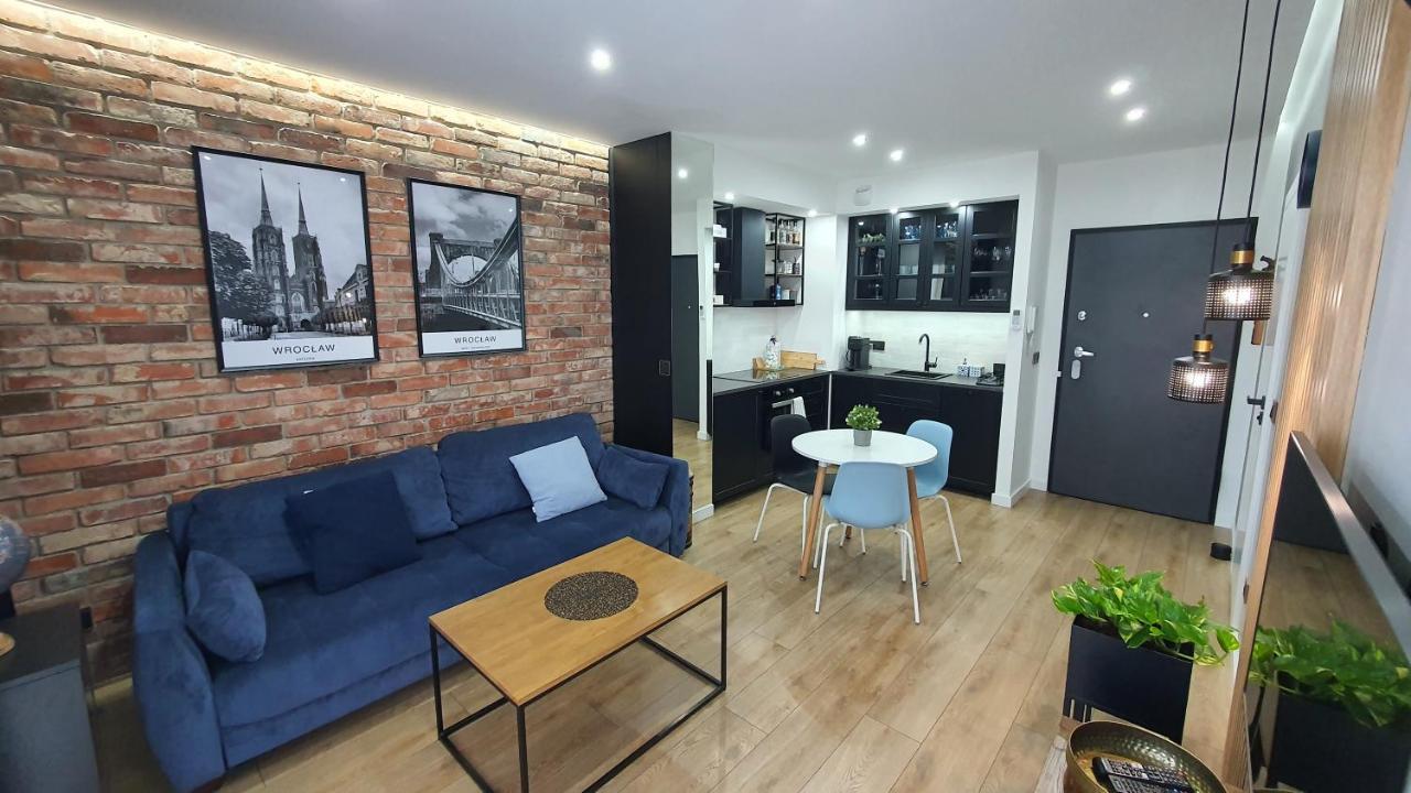 Apartament Midnight Blue Wroclaw Bagian luar foto