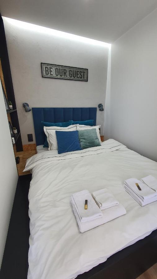 Apartament Midnight Blue Wroclaw Bagian luar foto