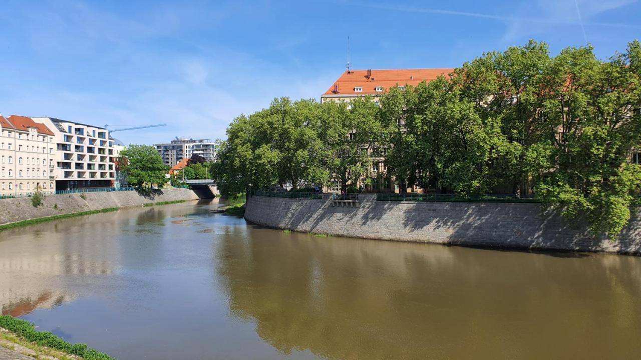 Apartament Midnight Blue Wroclaw Bagian luar foto