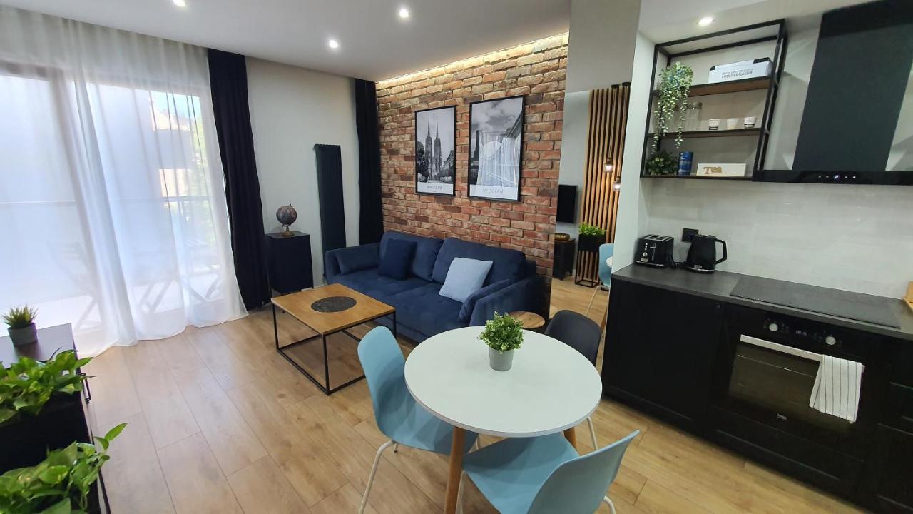 Apartament Midnight Blue Wroclaw Bagian luar foto