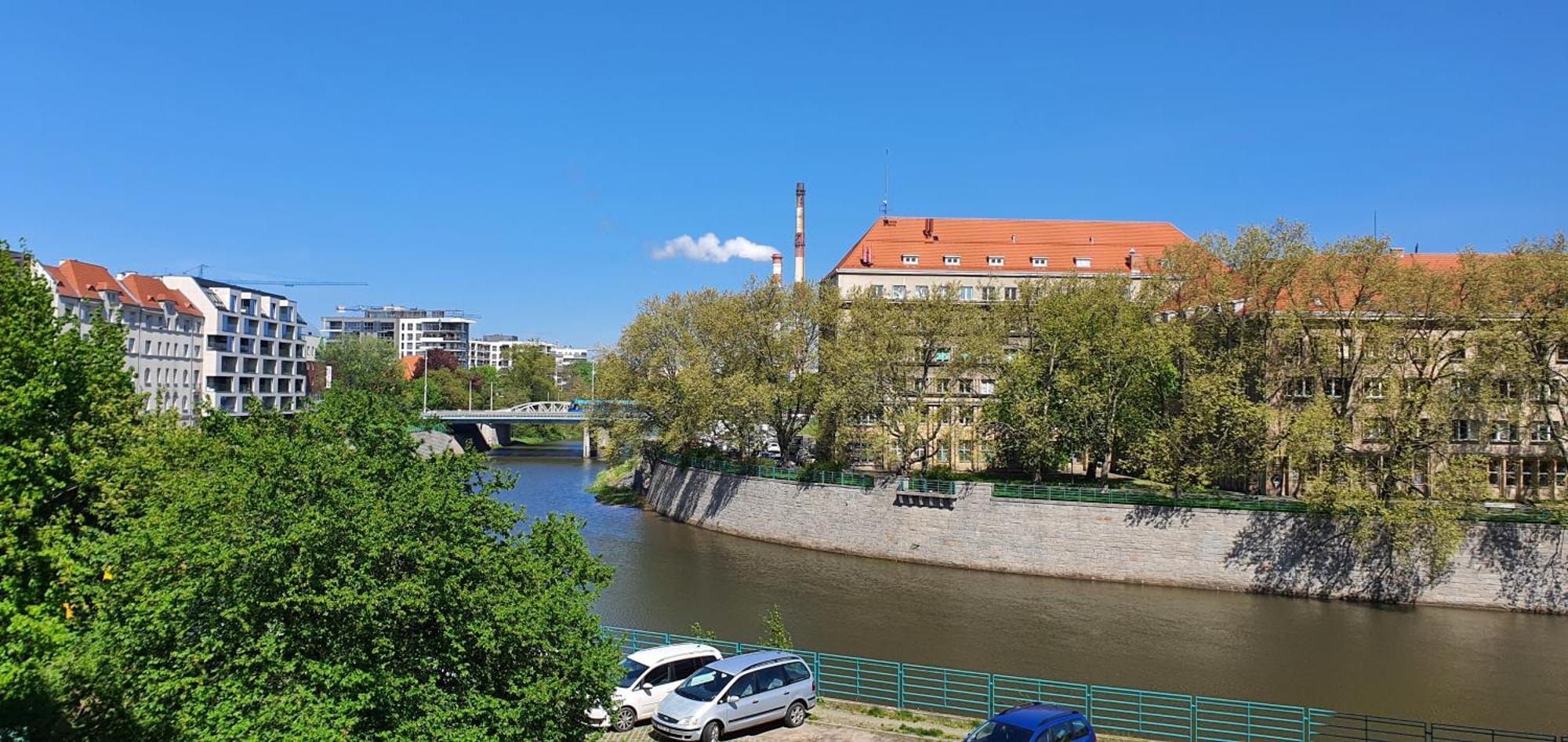 Apartament Midnight Blue Wroclaw Bagian luar foto